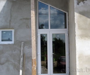 Двери ПВХ входные. №2